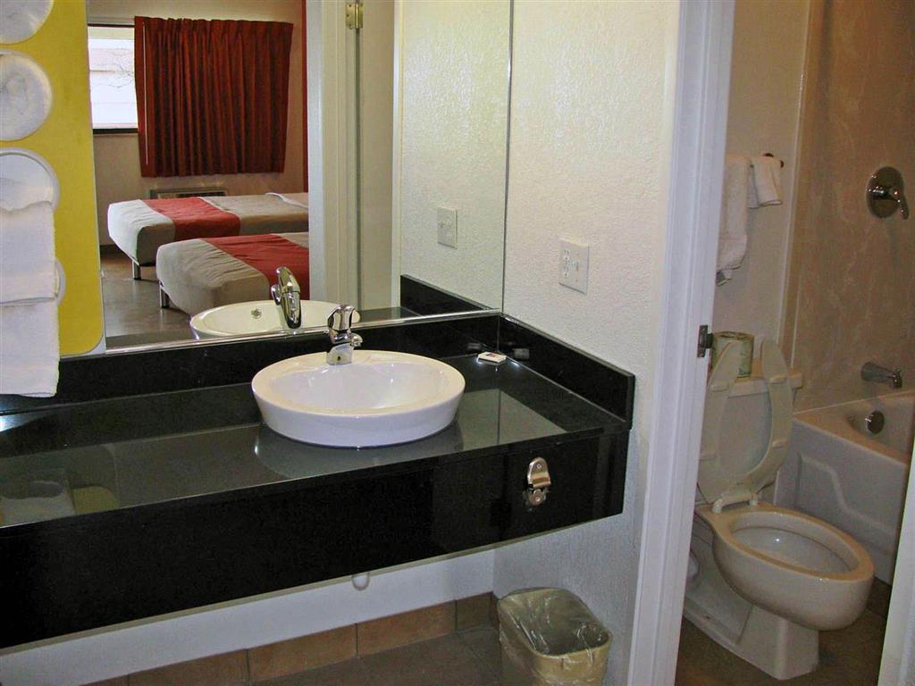 Motel 6-Columbus, Oh - Worthington Quarto foto